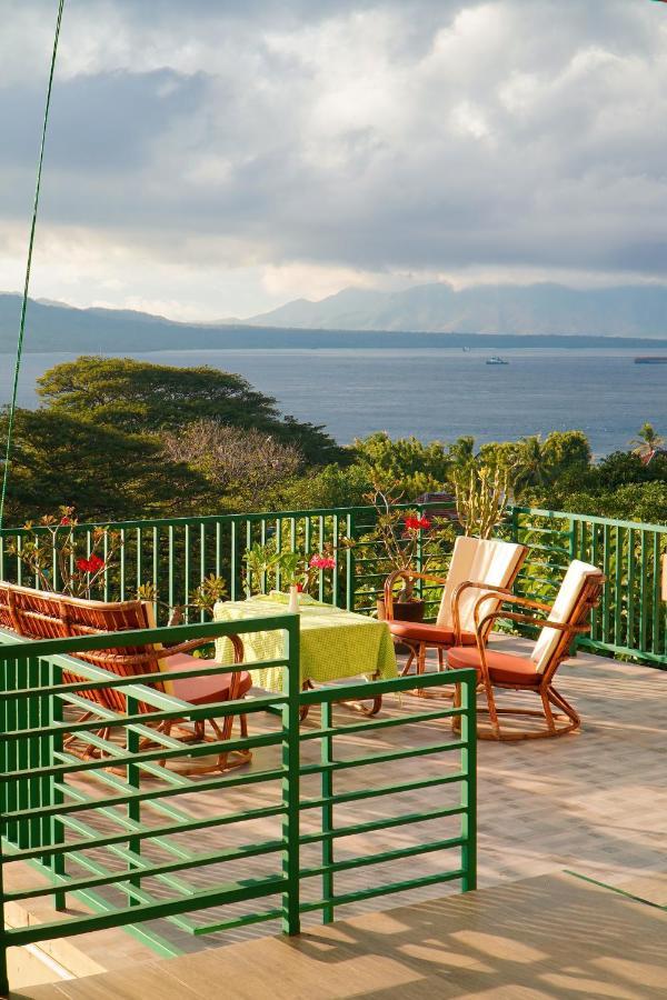 Bella Vista Premium Homestay バニュワンギ エクステリア 写真